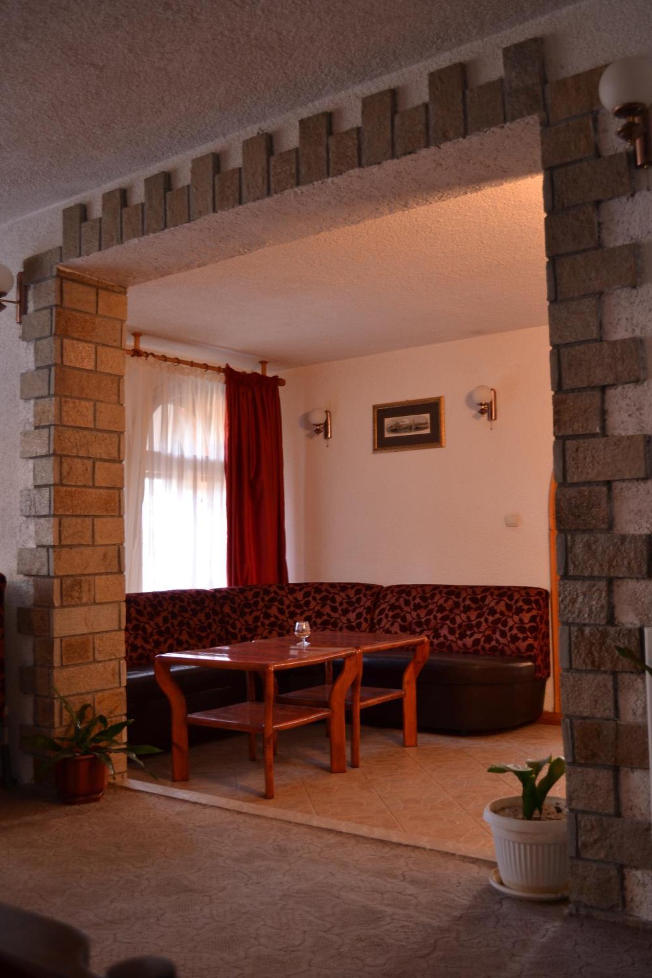 Family Hotel Silver Smoljan Exteriér fotografie