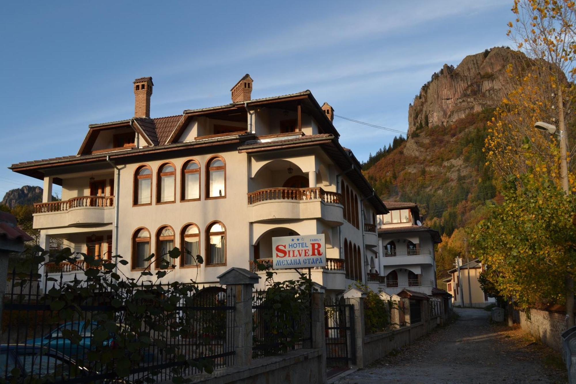 Family Hotel Silver Smoljan Exteriér fotografie